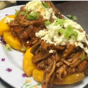 Tortilla con Ropa Vieja